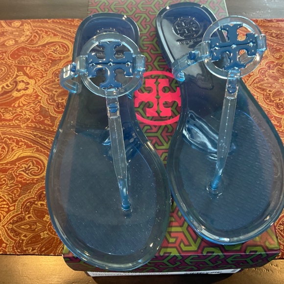 Tory Burch Mini Miller dark blue azure thong Sandals, size 5, BNIB, htf color - Picture 3 of 4